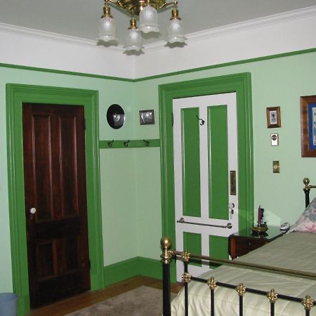Gower Manor Historic Bed & Breakfast セントジョンズ エクステリア 写真